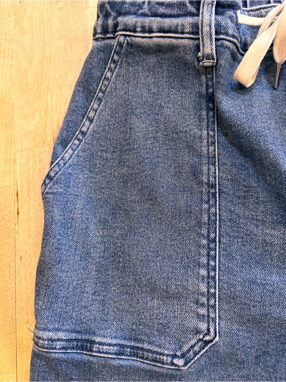 Judy Blue Light Wash Drawstring Boyfriend Jeans - Picture 3 of 9